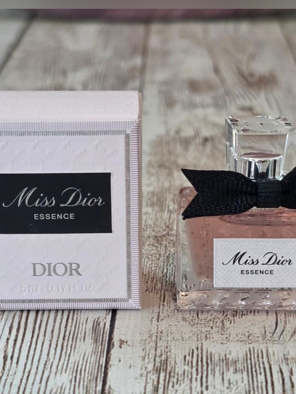 🆕 Dior - Miss Dior Essence 5ml NIB BEST PRICE ON POSHMARK! DISCOUNTED SHIPPING!